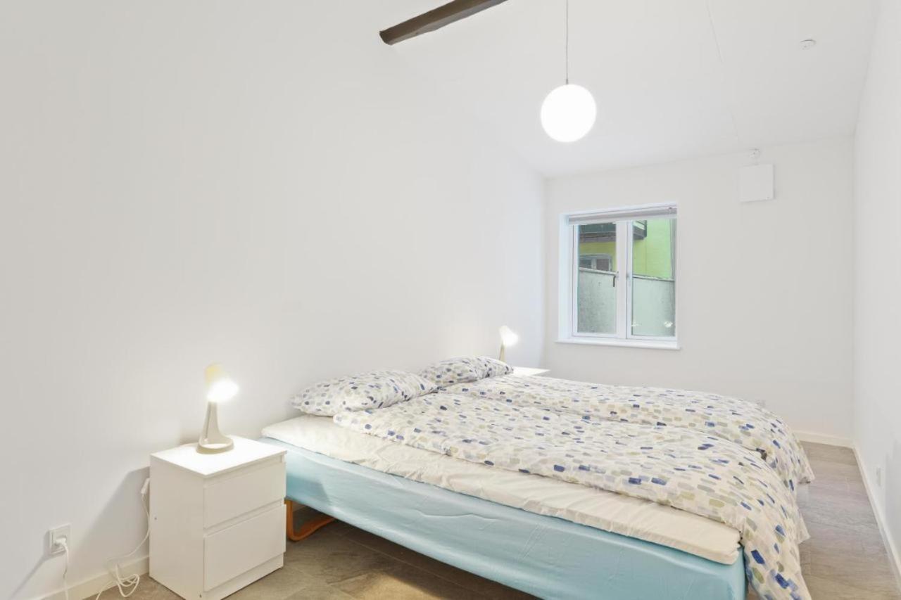 Charming - Luxurious 1 Bedroom Apartment In The Heart Of Ольборг Экстерьер фото