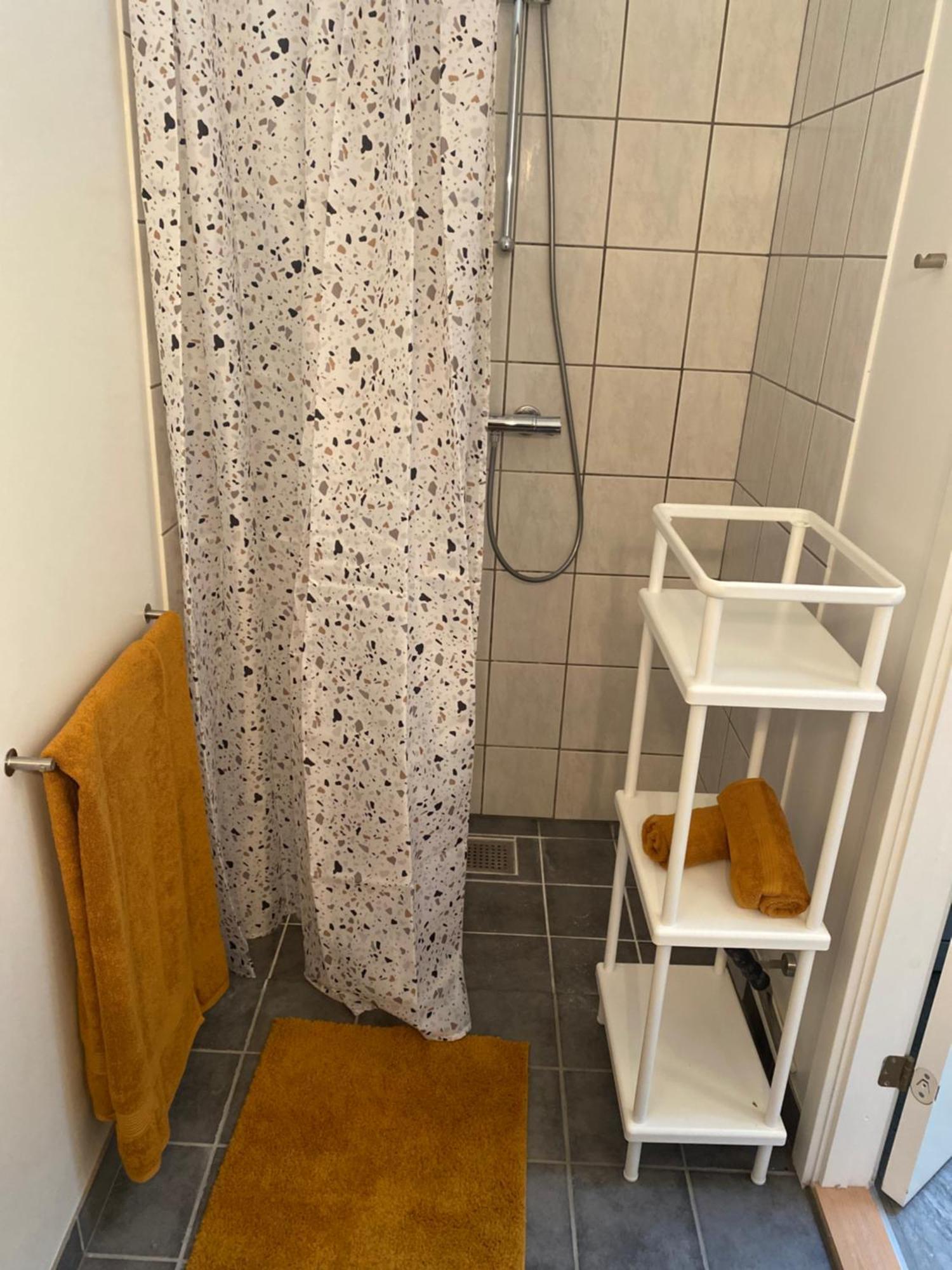 Charming - Luxurious 1 Bedroom Apartment In The Heart Of Ольборг Экстерьер фото